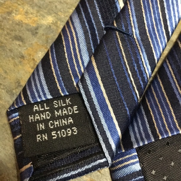 George silk tie - Picture 3 of 4